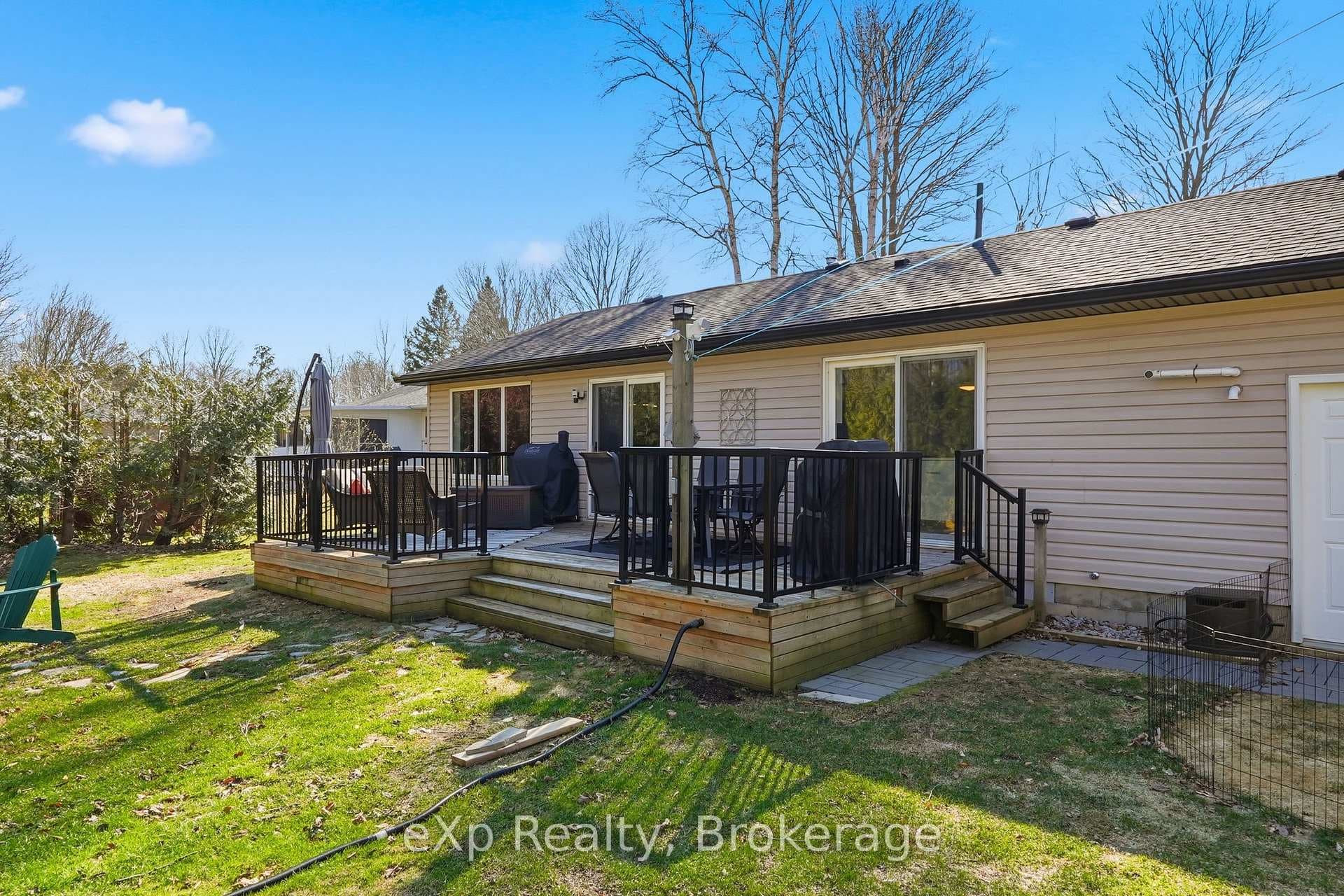 90 Mapleport Crescent photo 40