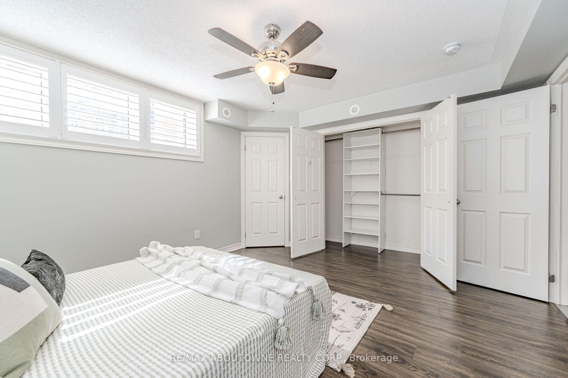 2420 Baronwood Drive Unit 4-01 photo 23