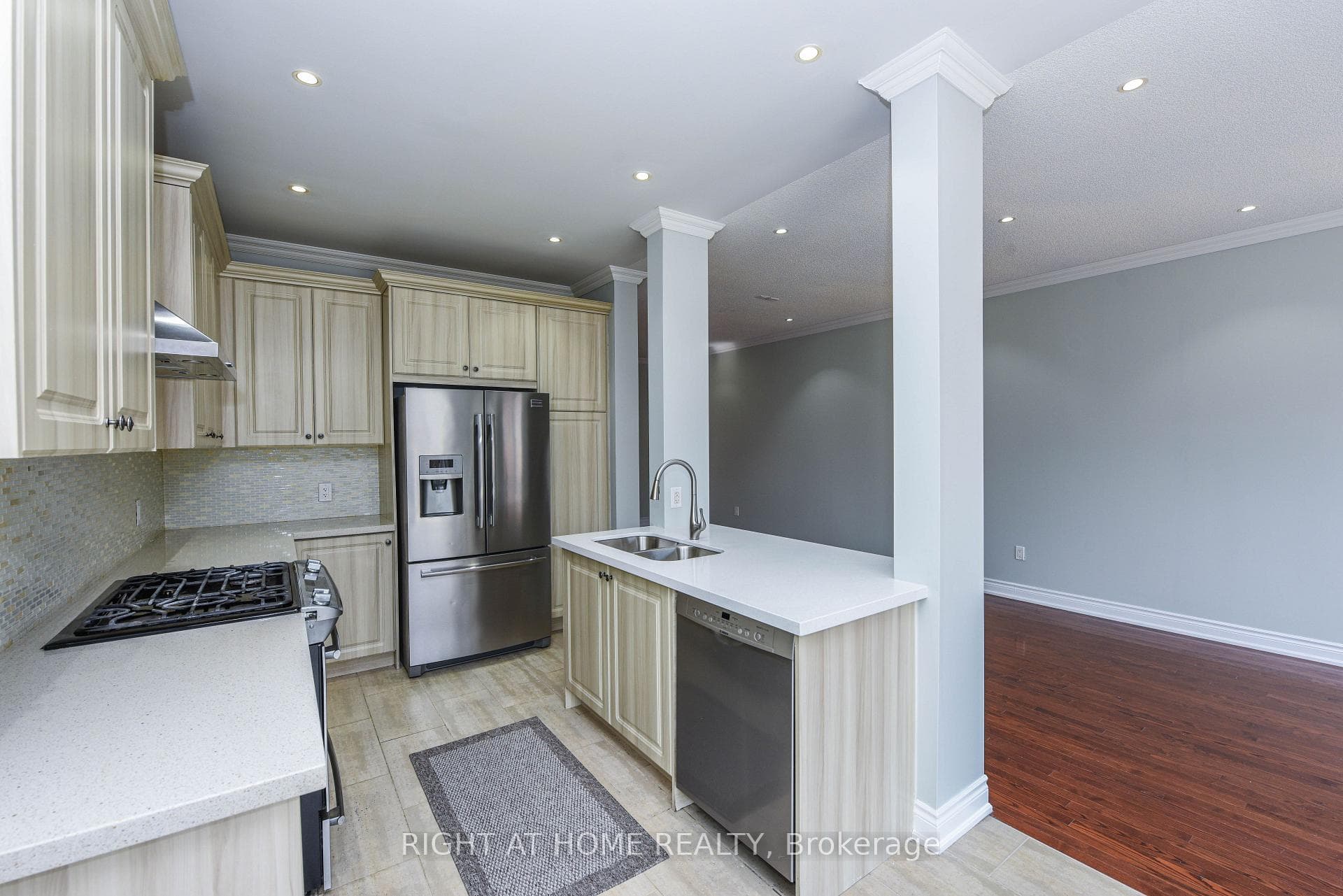 37 ARCADIA Road photo 9