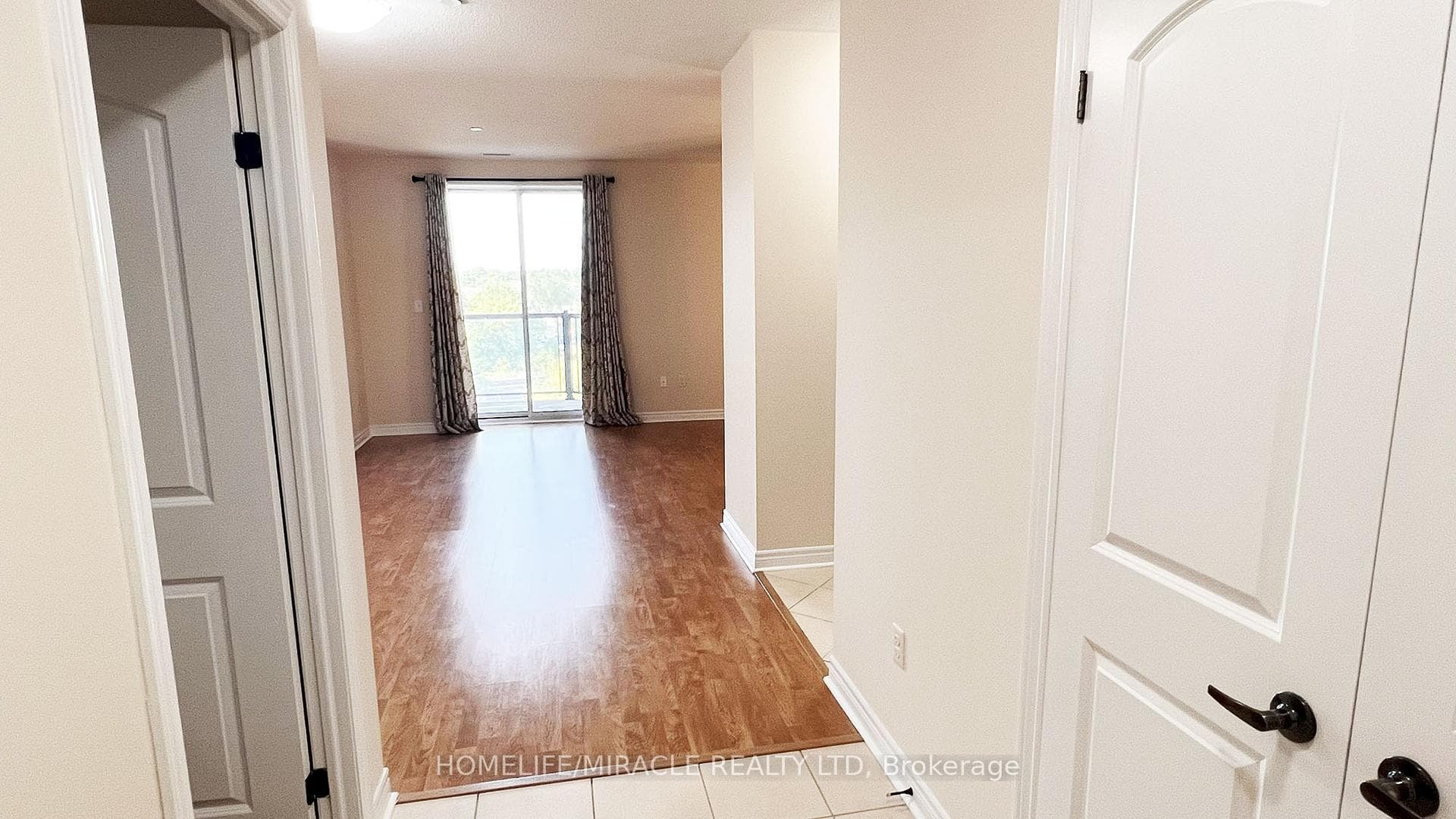 383 Main Street Unit 502 photo 9