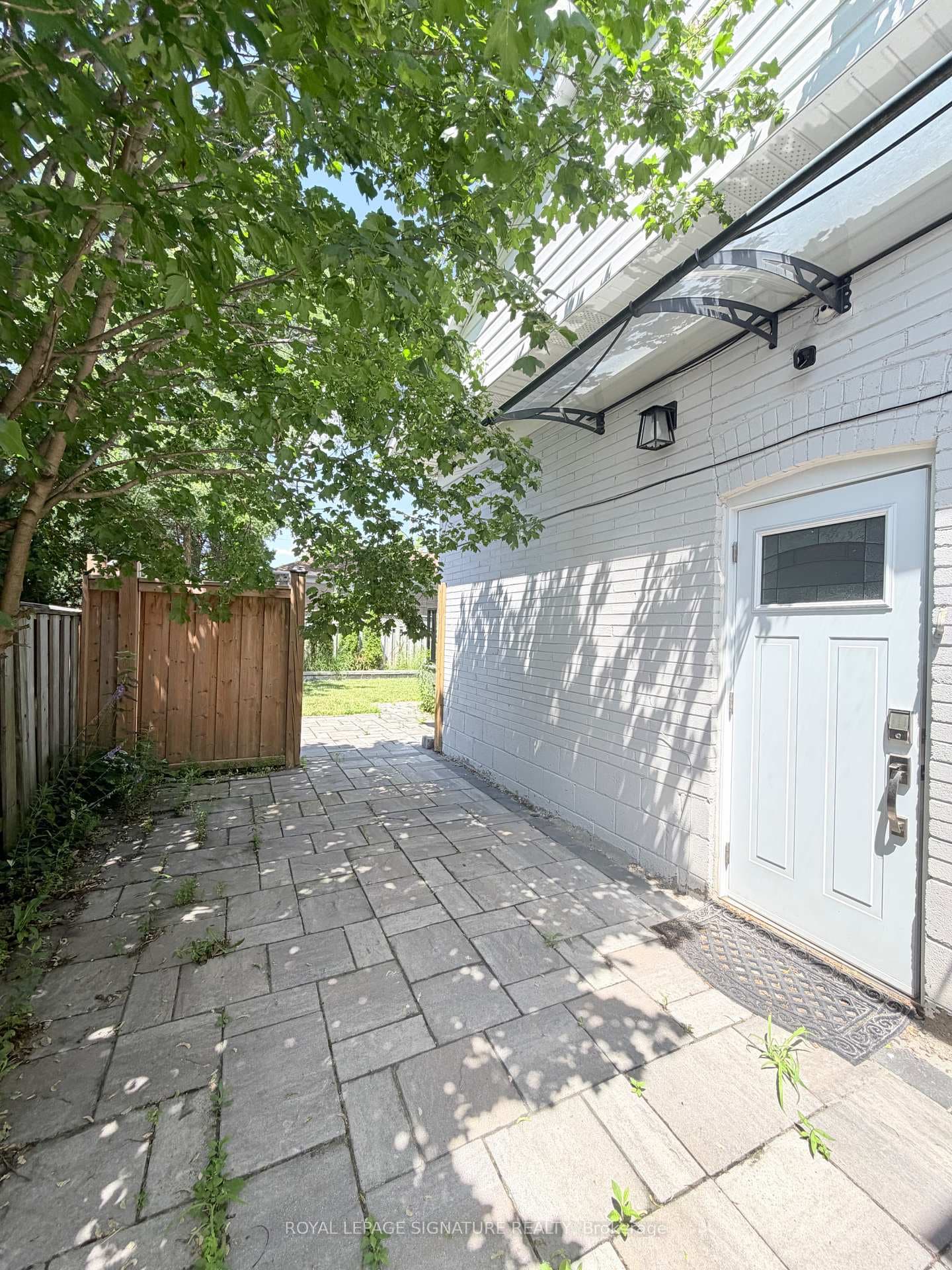 104 Great Oak Drive photo 45