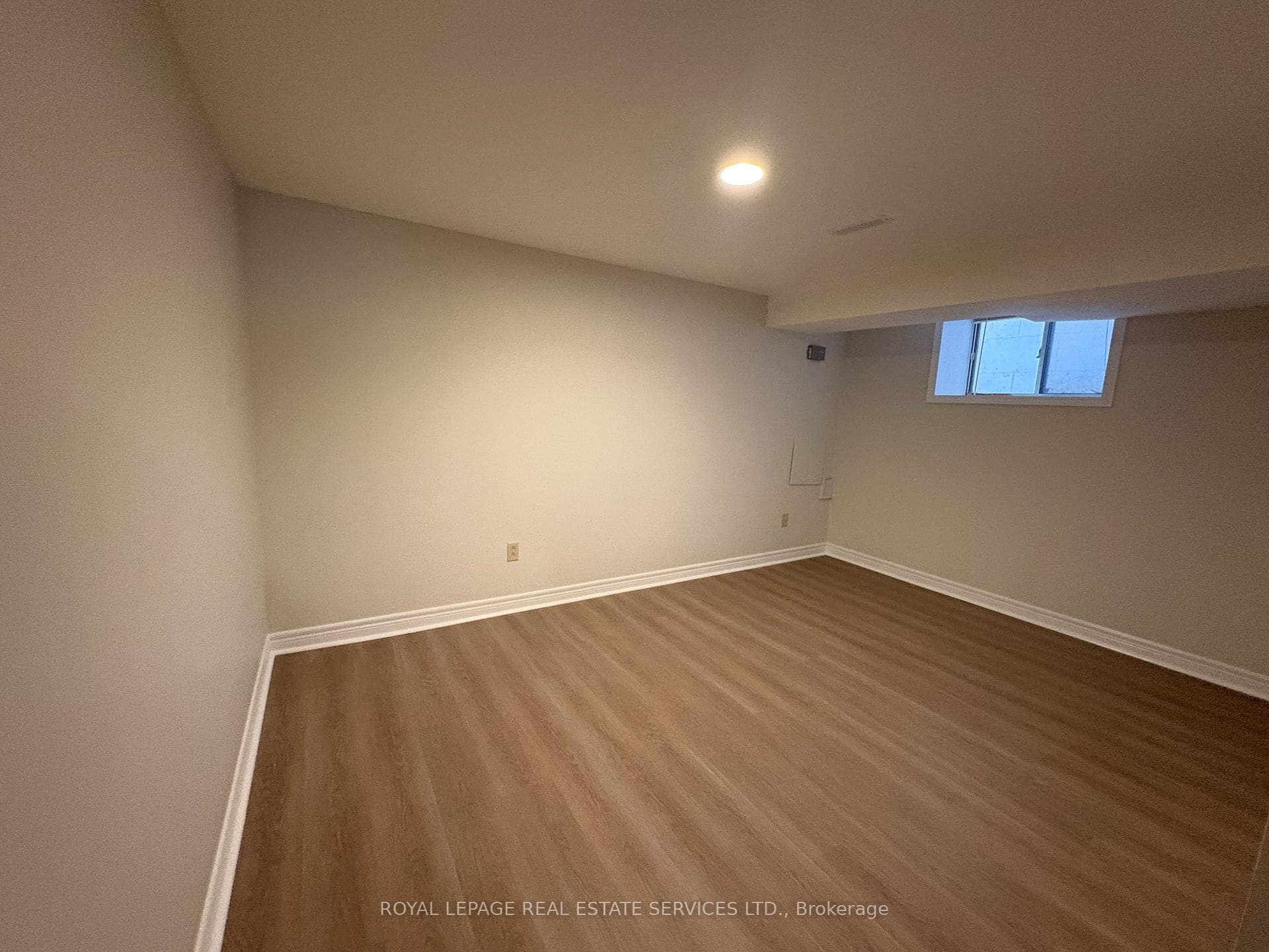 782 Palmerston Avenue Unit Basement photo 6