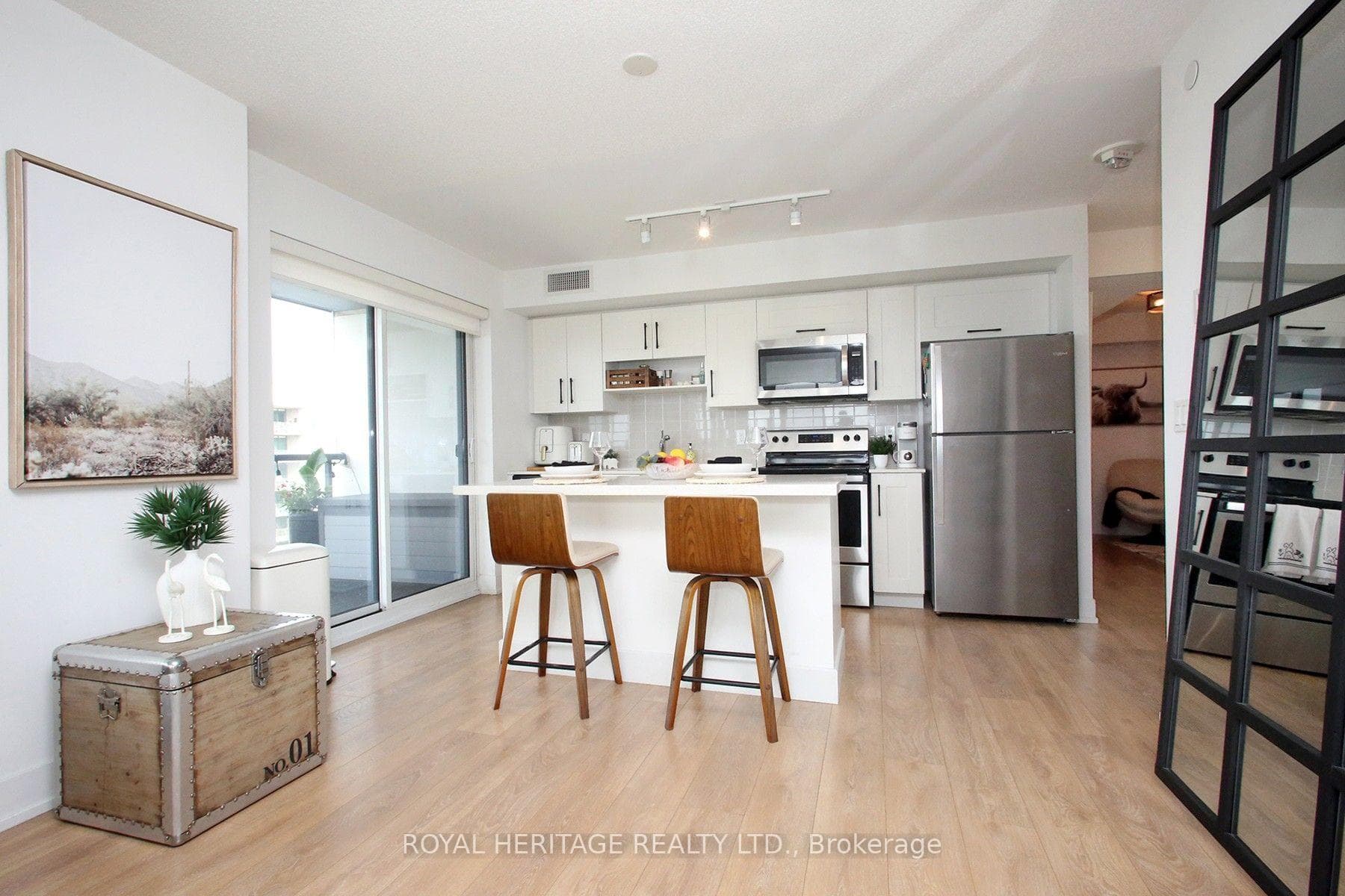 1255 Bayly Street Unit 1507 photo 10