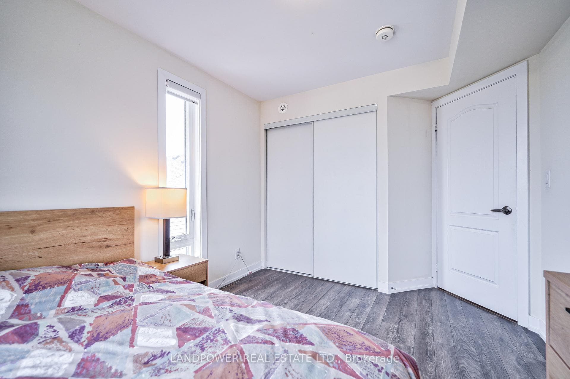 2 Dunsheath Way Unit 104 photo 14
