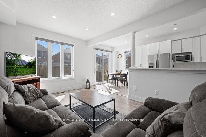 144 Broomlands Drive photo 14