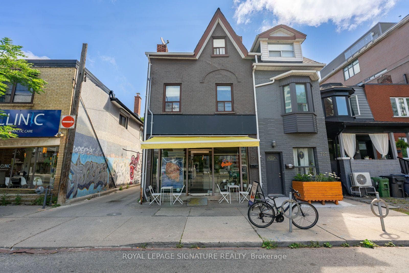 725 Dovercourt Road photo 3