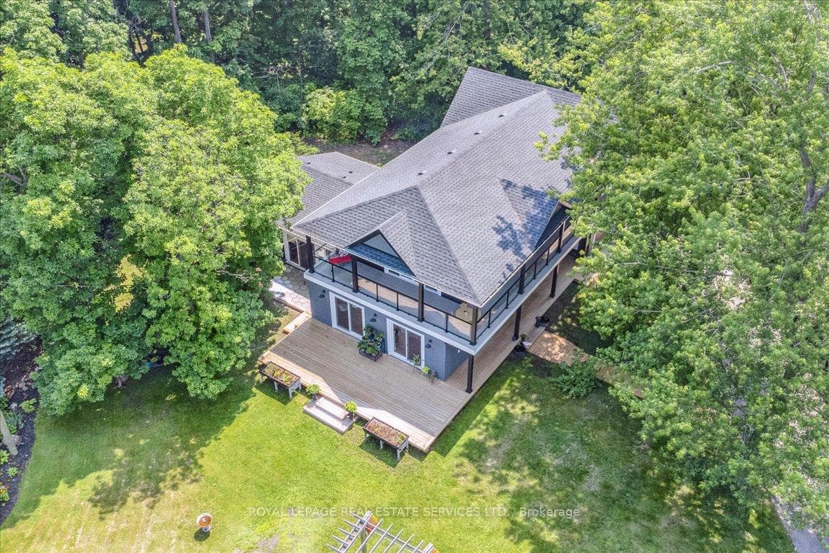62 Windemere Road photo 44