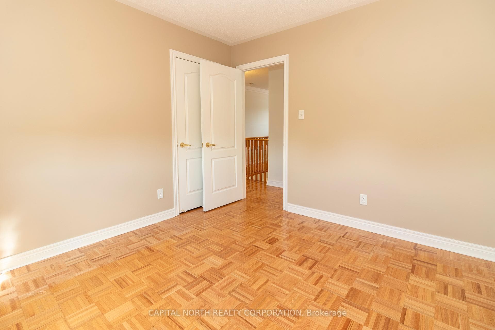 72 Ravineview Drive photo 23