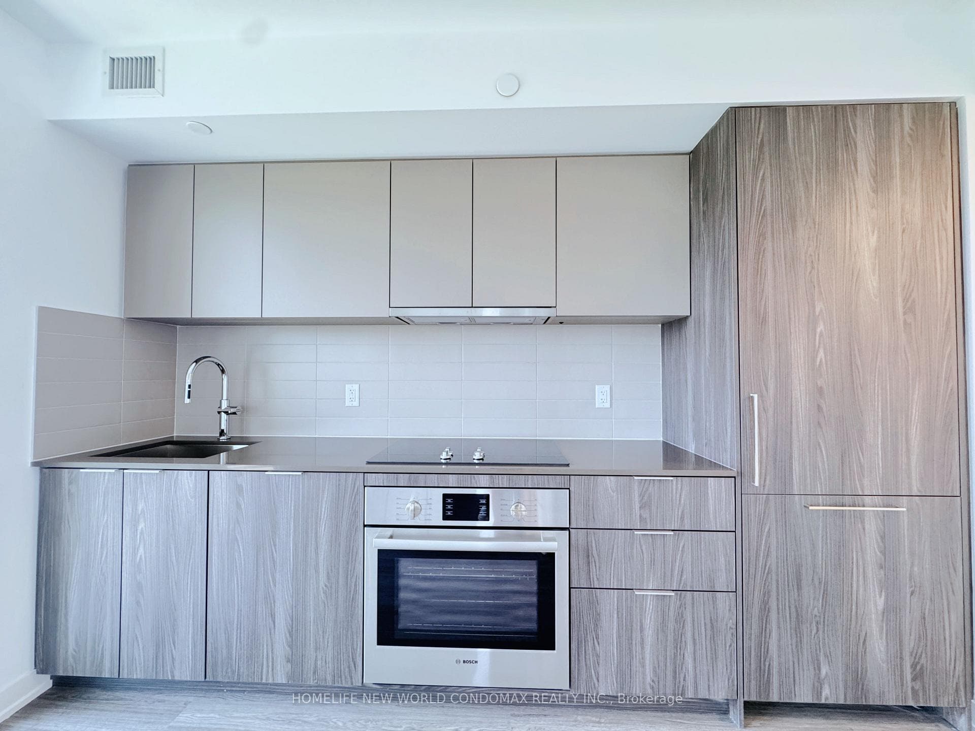 15 David Salomon Drive Unit 611 photo 13