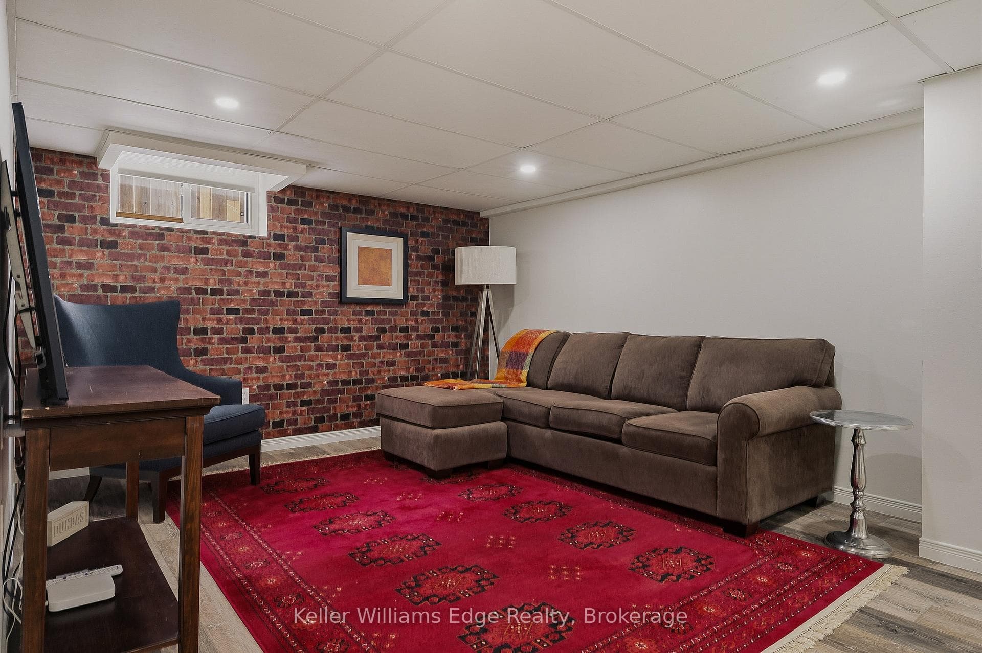 2424 Eileen Drive photo 20