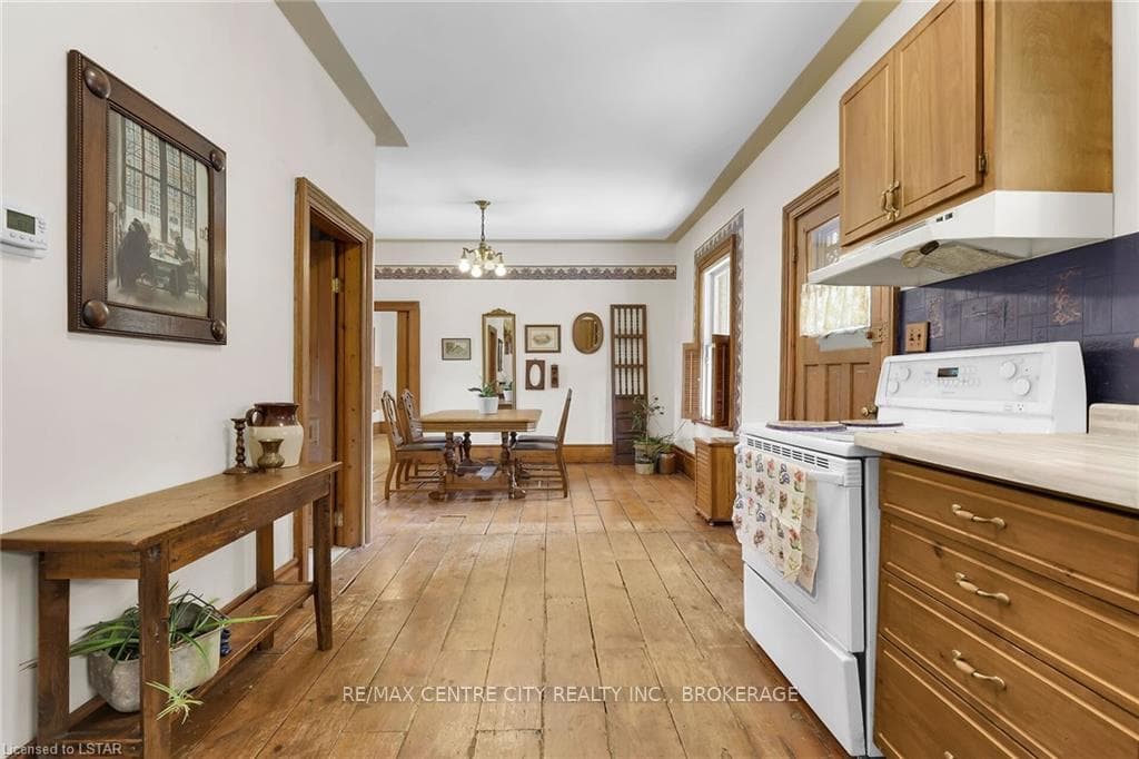 37 TECUMSEH Avenue photo 14