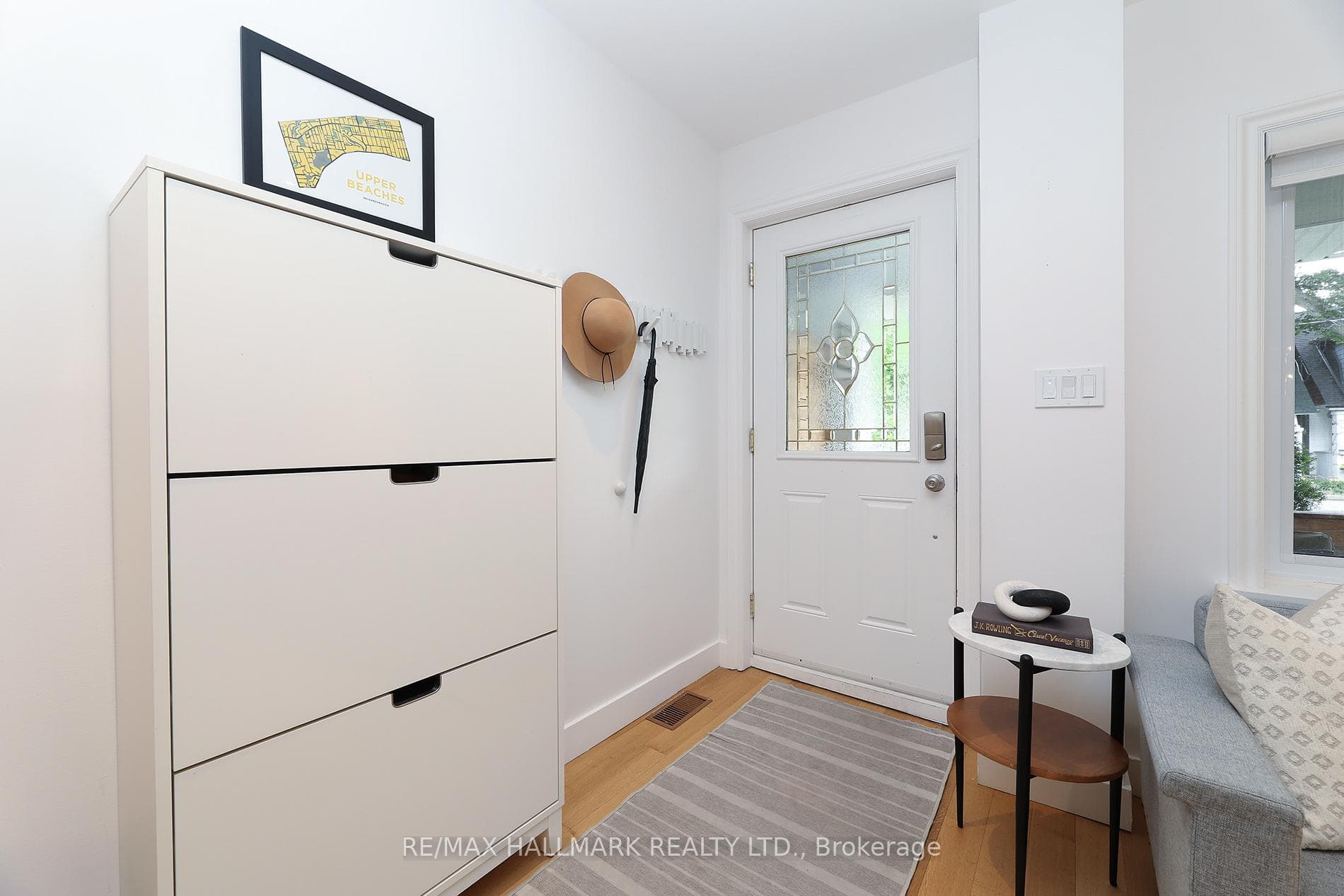 339 Scarborough Road photo 6