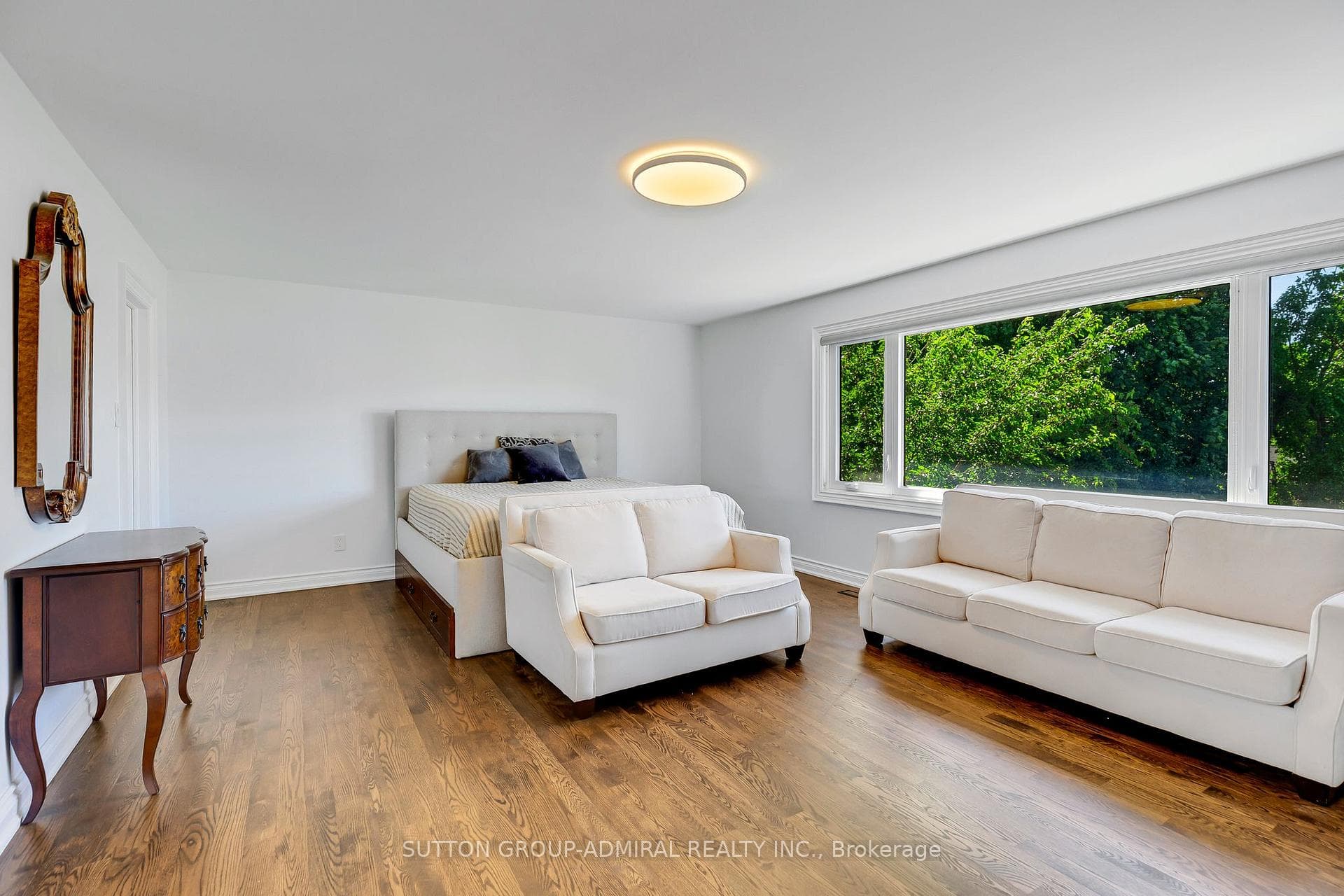 219 Moore Park Avenue photo 17