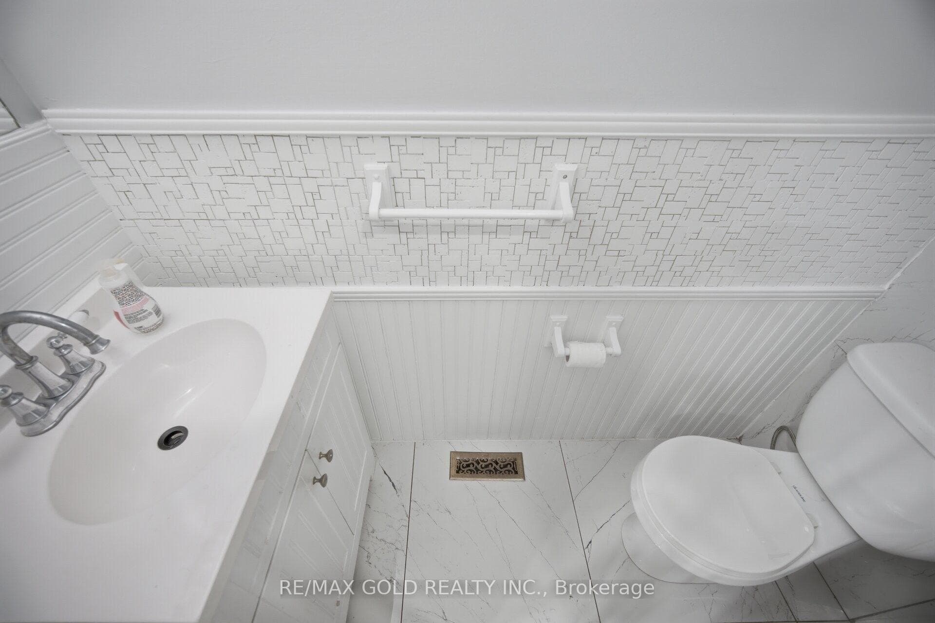 16 Crawford Drive photo 11