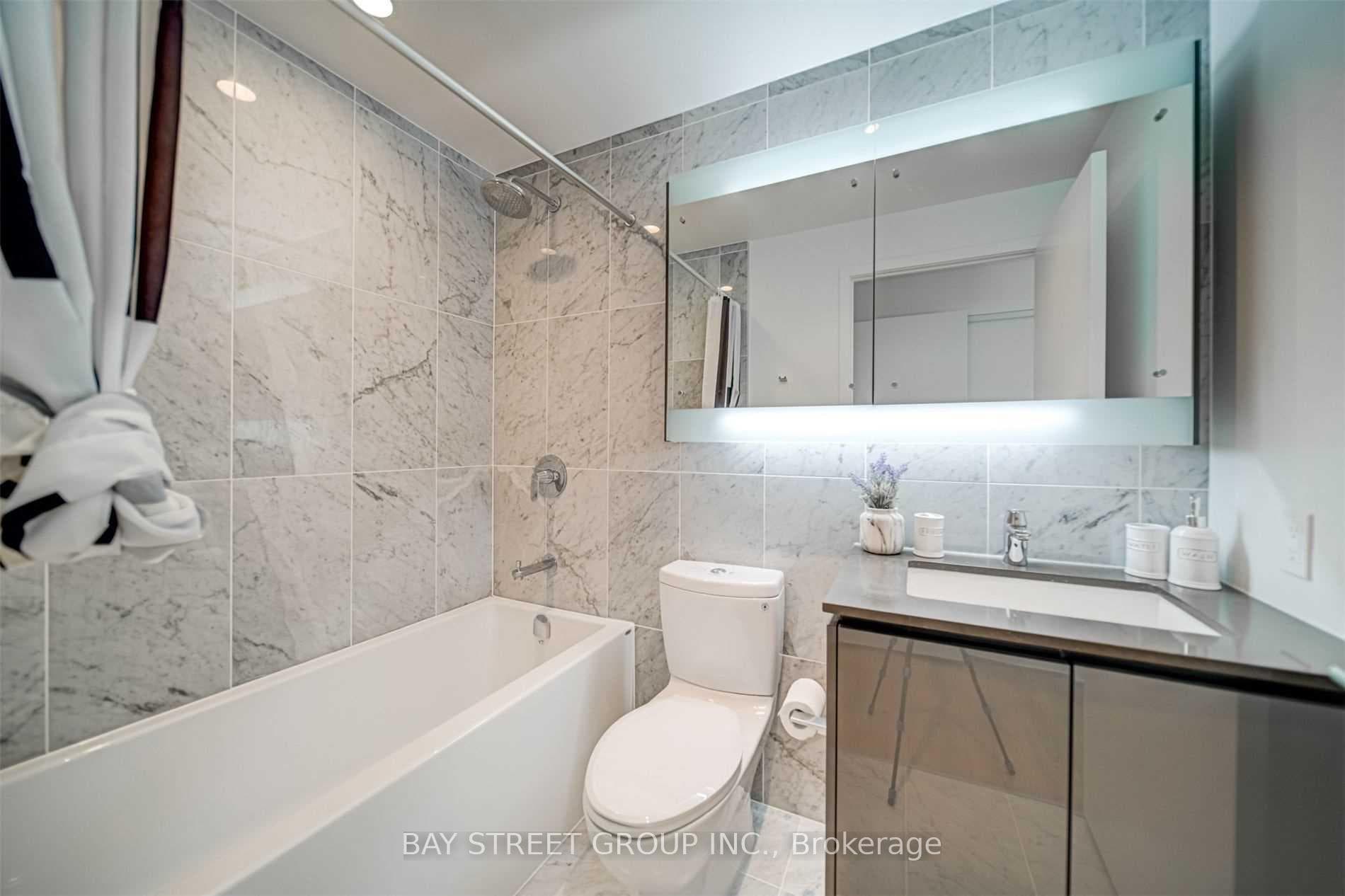 117 Mcmahon Drive Unit 2503 photo 20