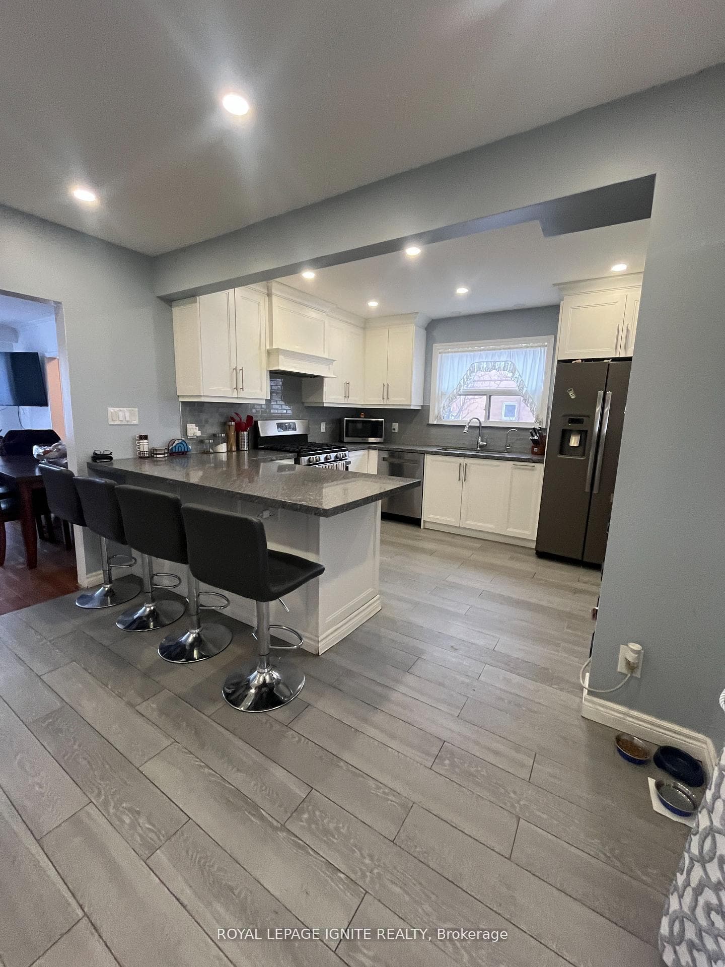 55 Dalrymple Drive photo 5