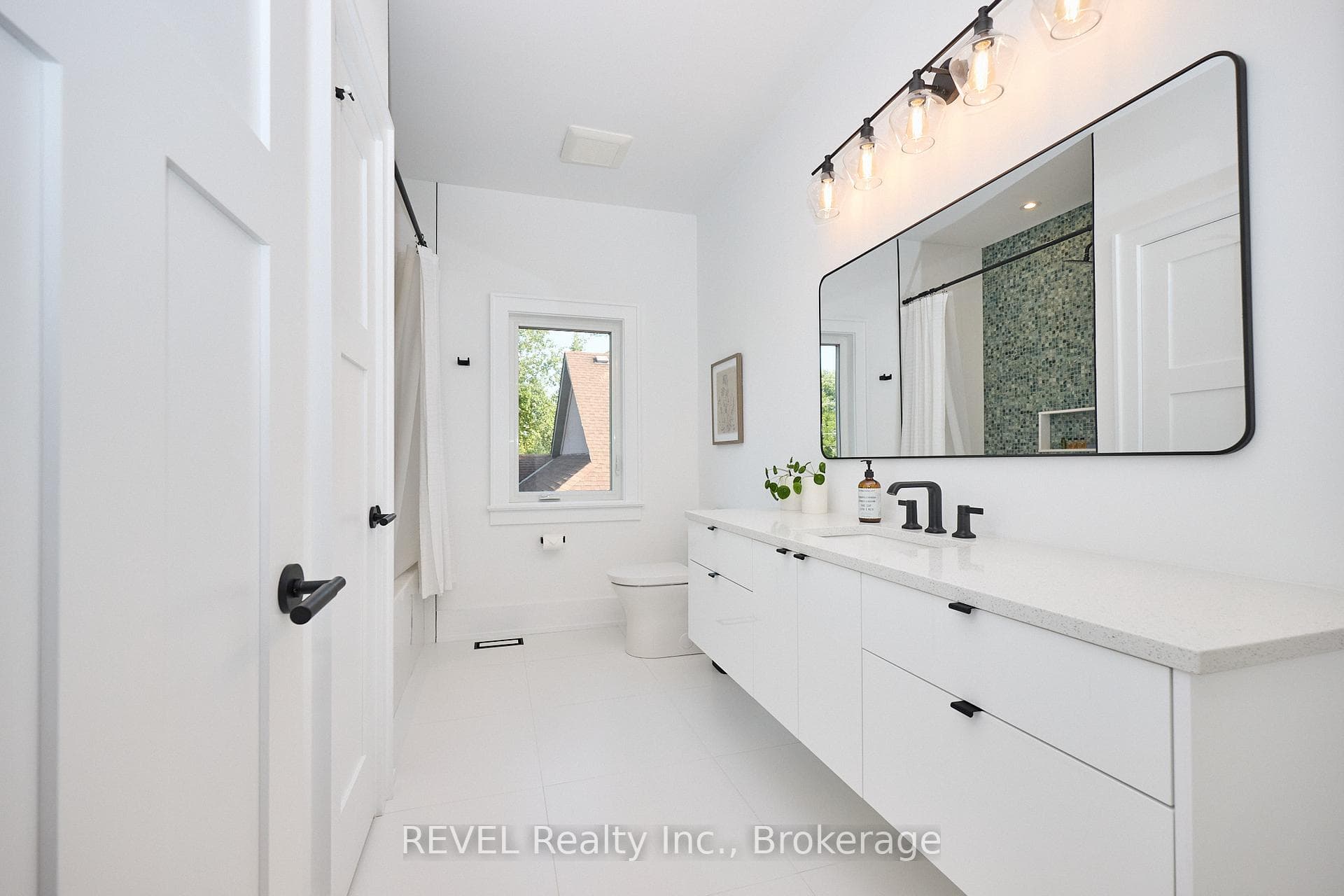 Second floor bathroom