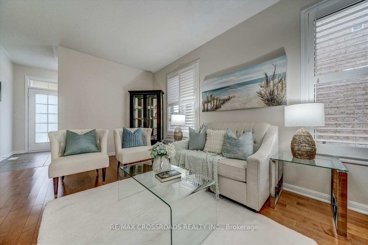 1747 Liatris Drive photo 6