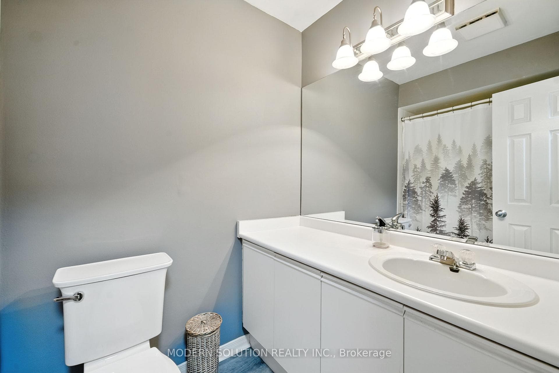 99 Creekwood Crescent photo 24