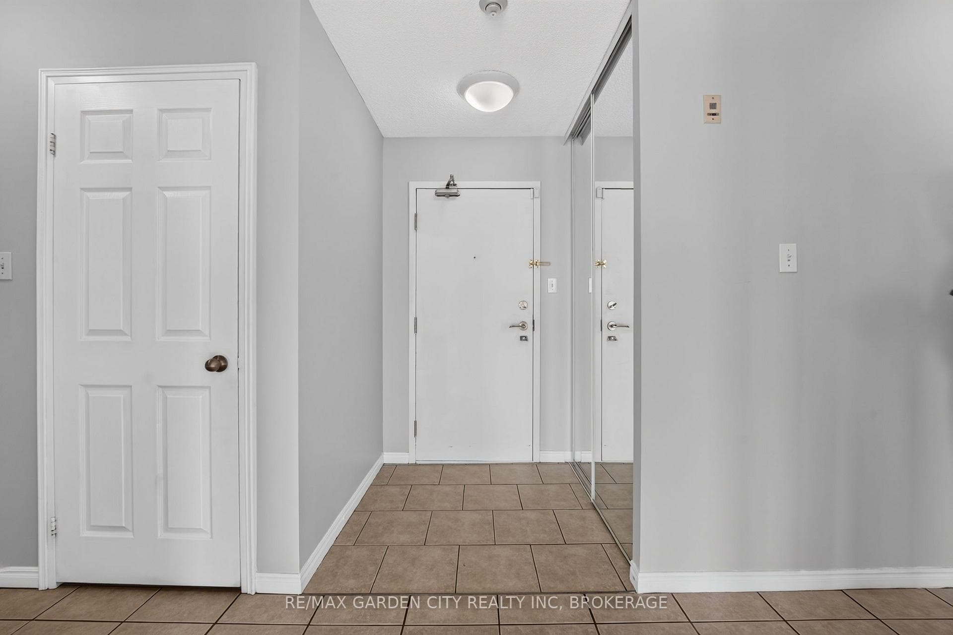 Entrance Foyer