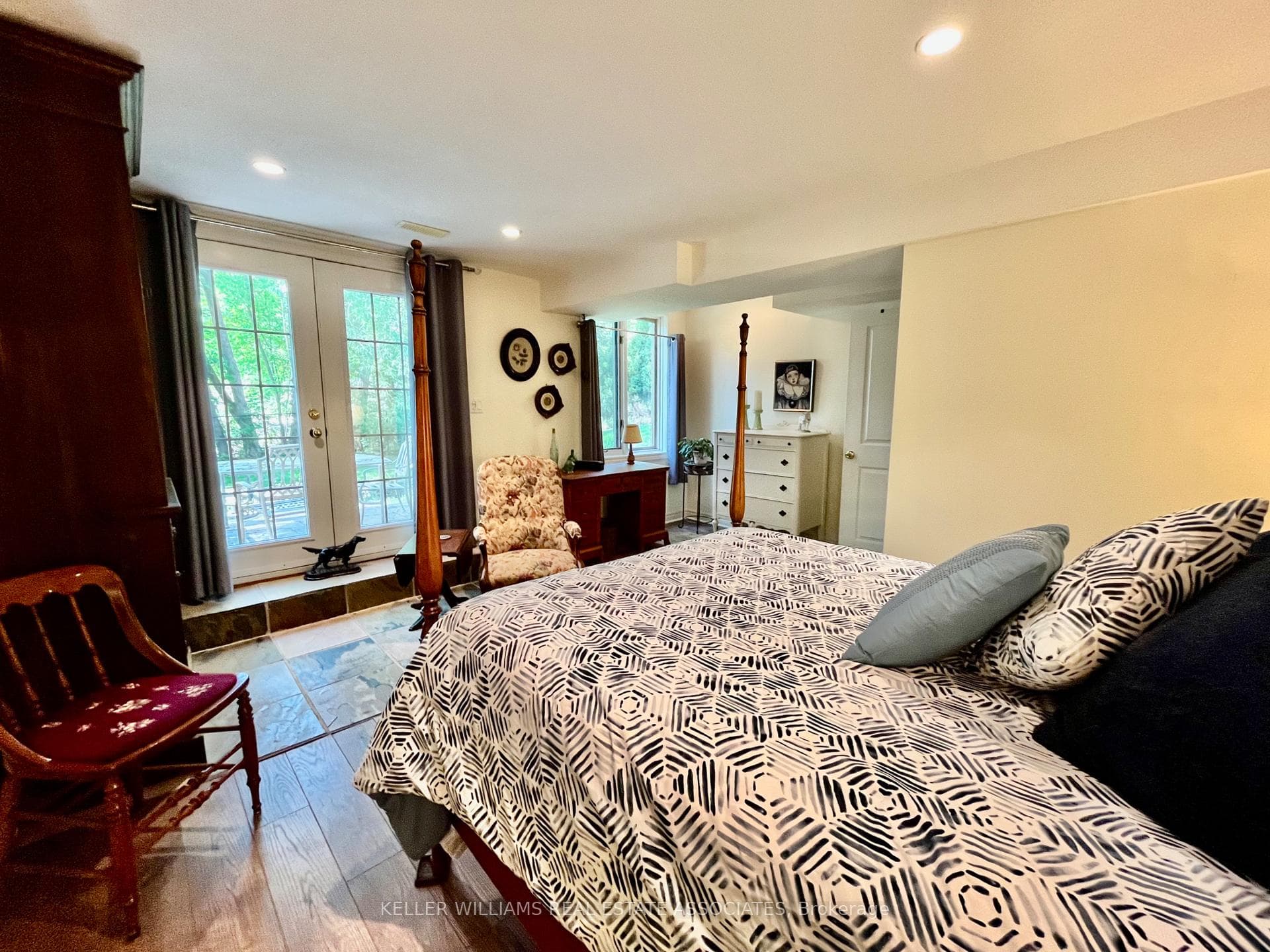 3 Oldoakes Place photo 34
