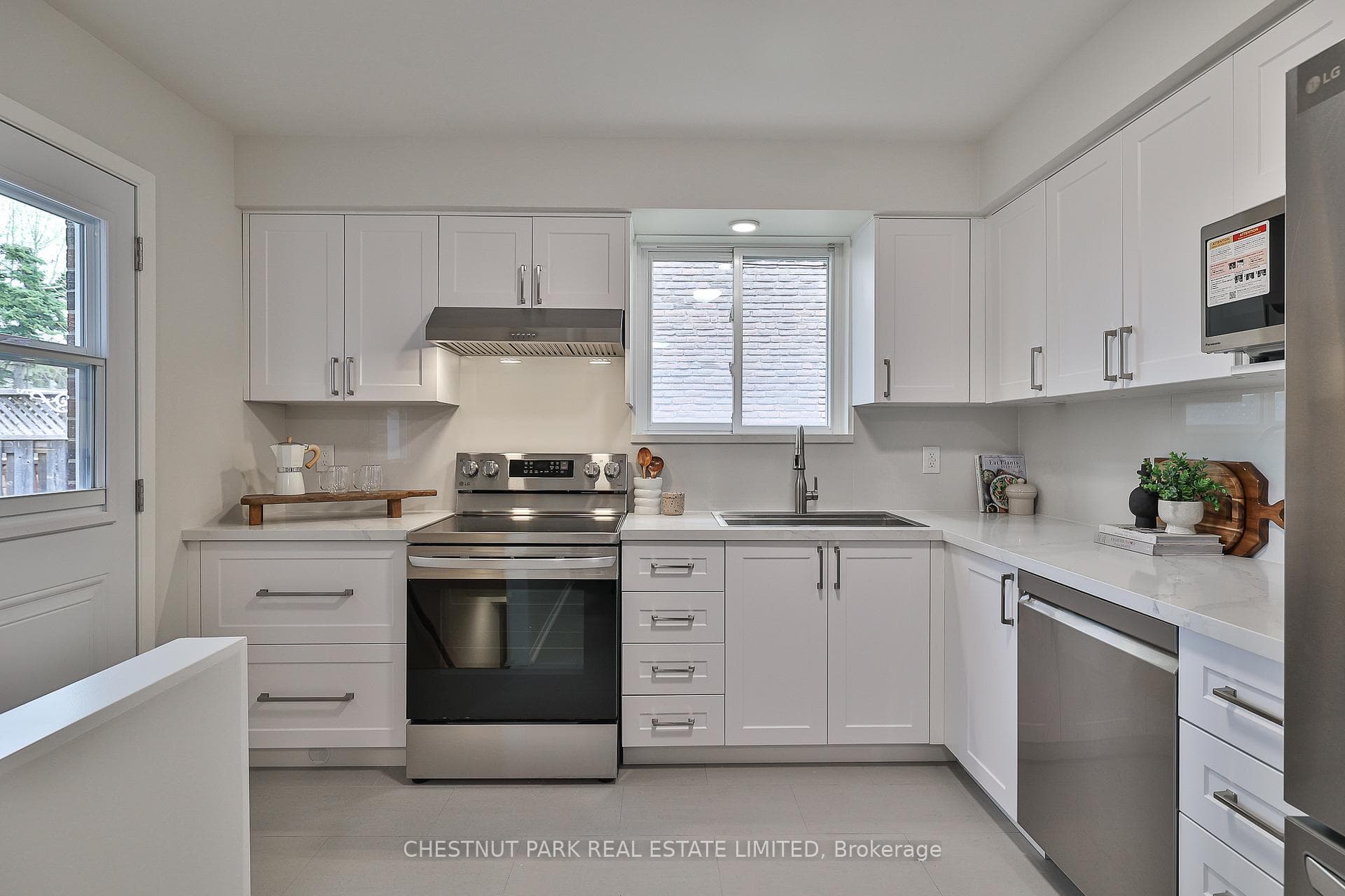 65 Ovendon Square photo 8