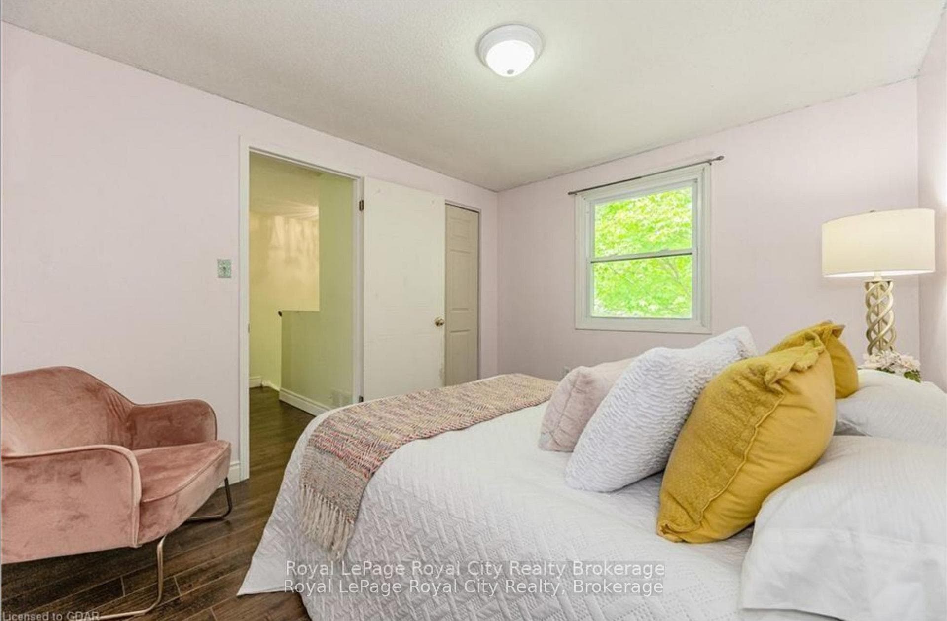 180 MARKSAM Road Unit 80 photo 26