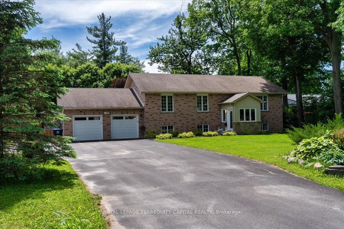 1192 St. Vincent Street photo 1