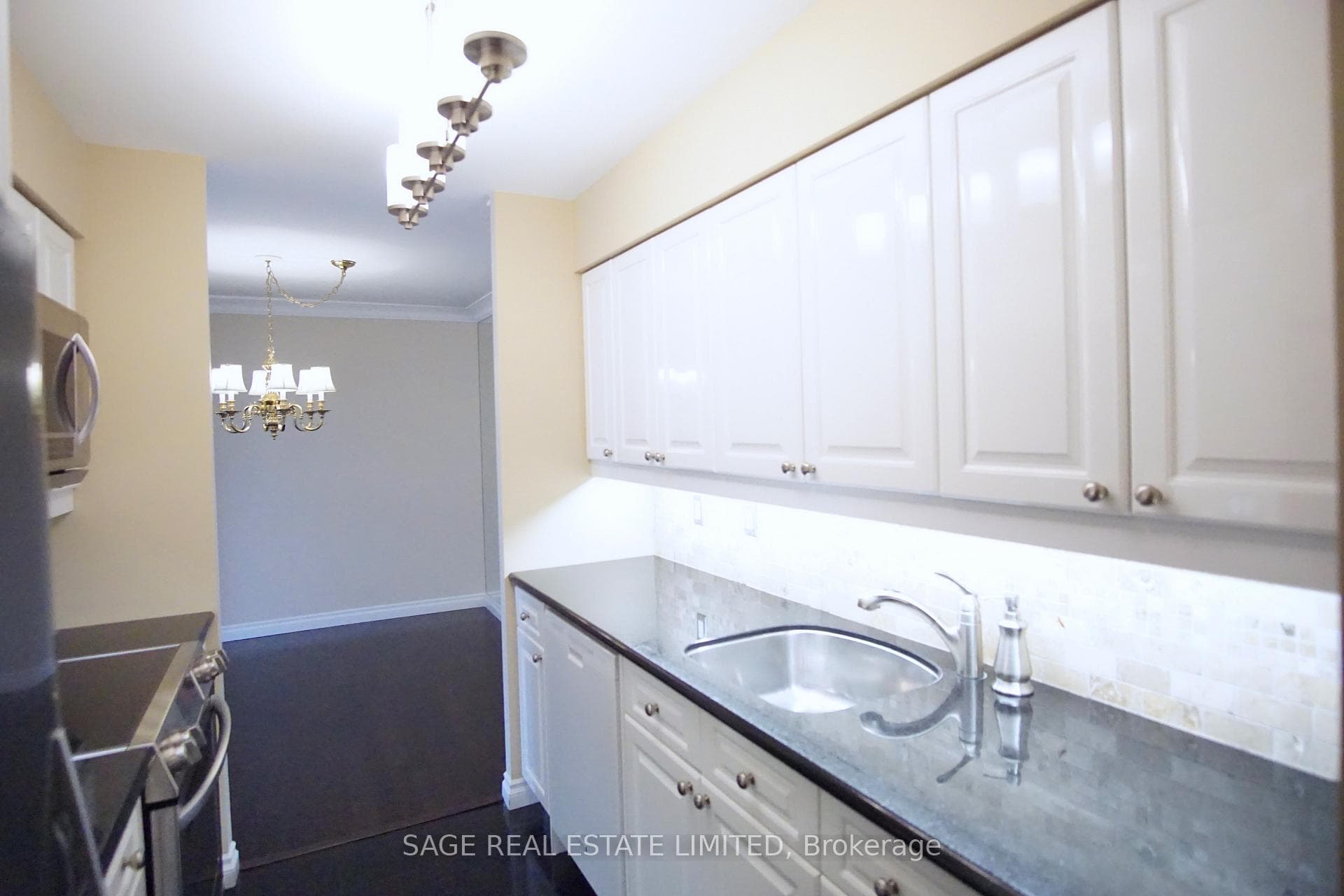 47 St Clair Avenue Unit 801 photo 10