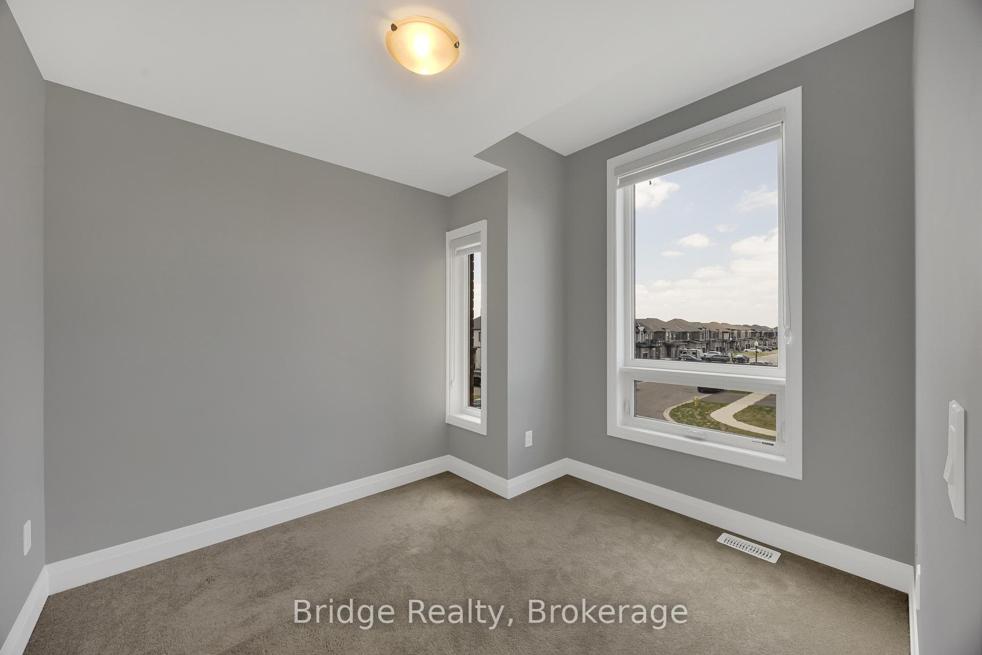 156 Cole Terrace photo 33