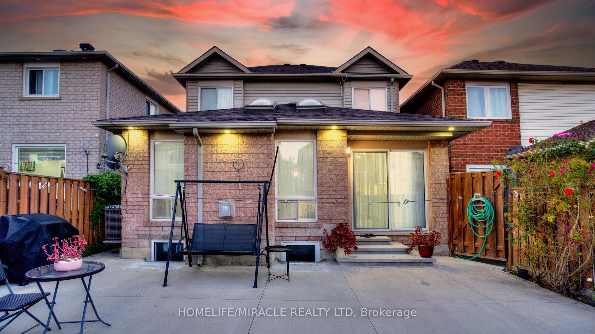 93 Narrow Valley Crescent photo 39