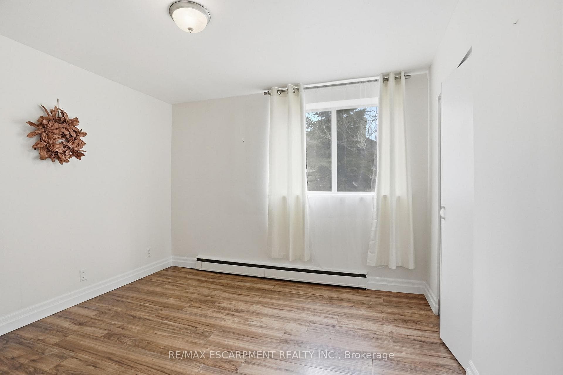 36 Ray Street Unit 5 photo 13