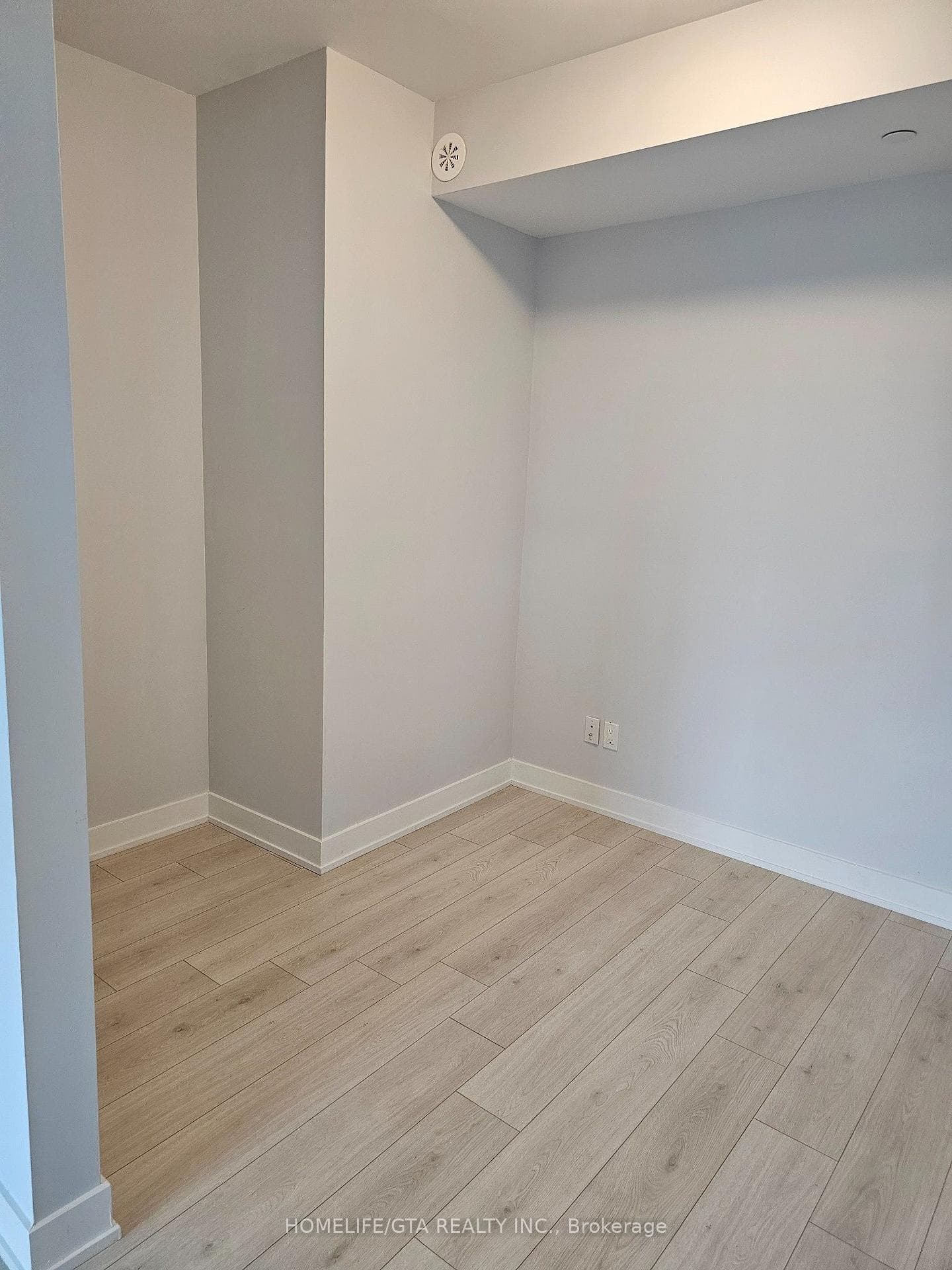 1709 Bur Oak Avenue Unit 201A photo 7
