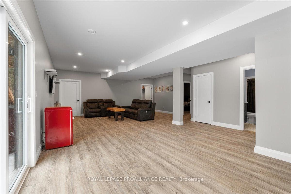1006 Rosebush Road photo 38