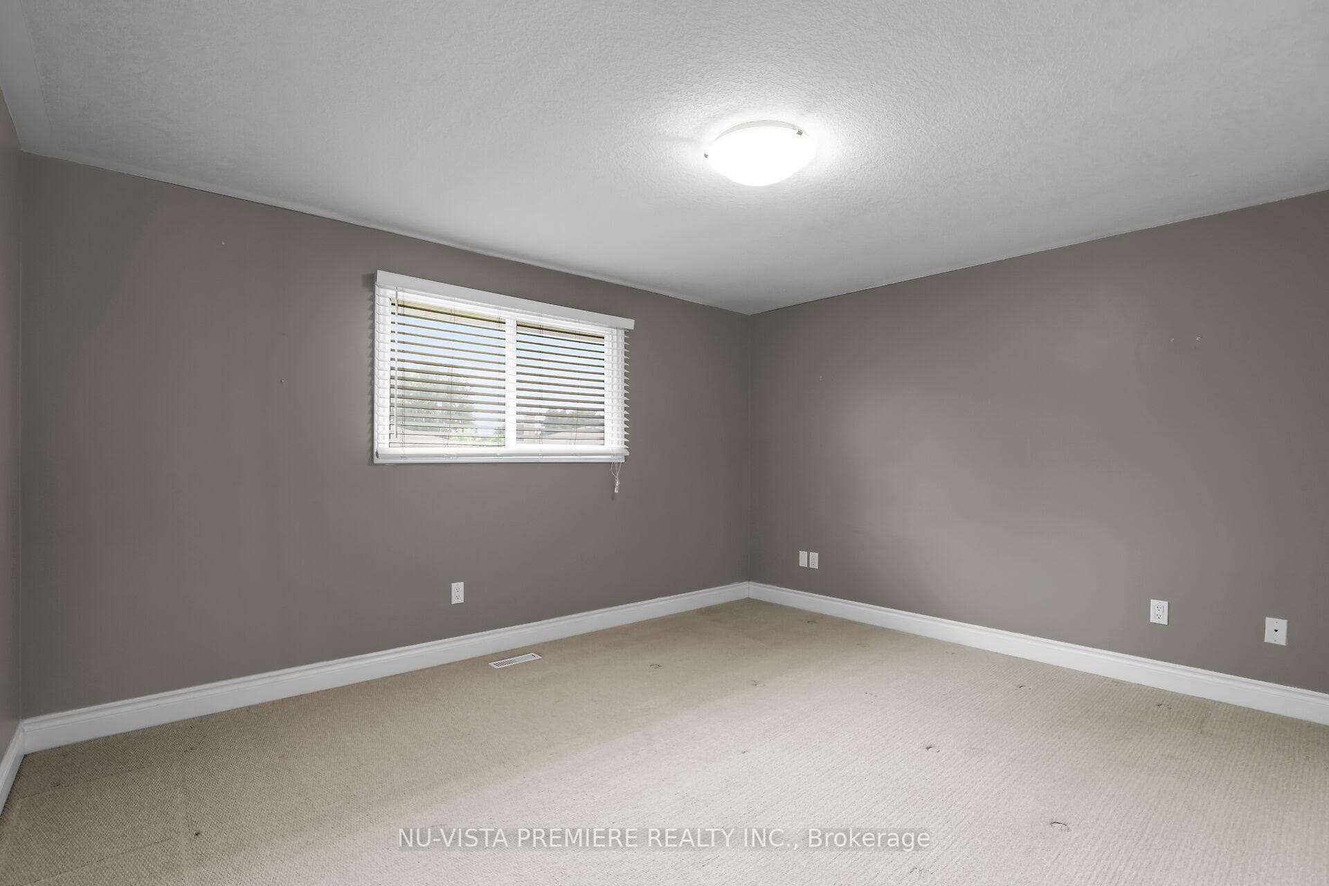 1180 Delphi Place photo 16