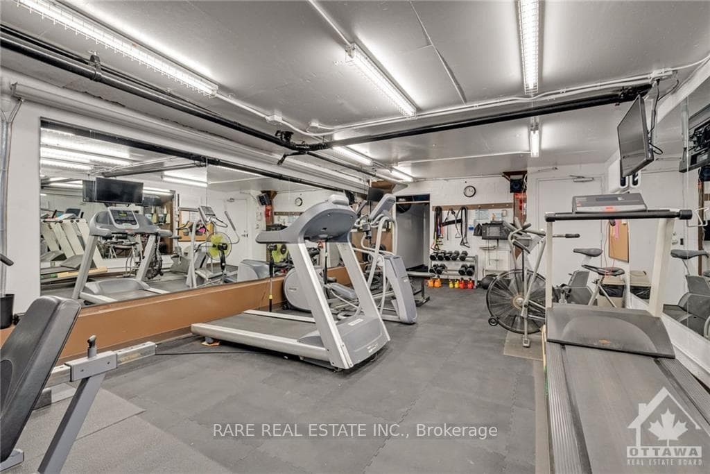 158C MCARTHUR Avenue Unit 709 photo 27