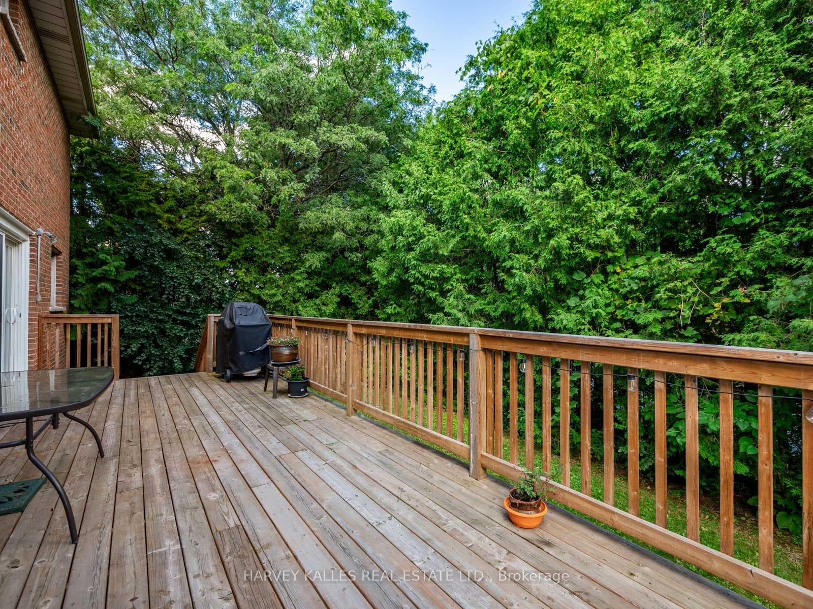 63 Willowbrook Road photo 37