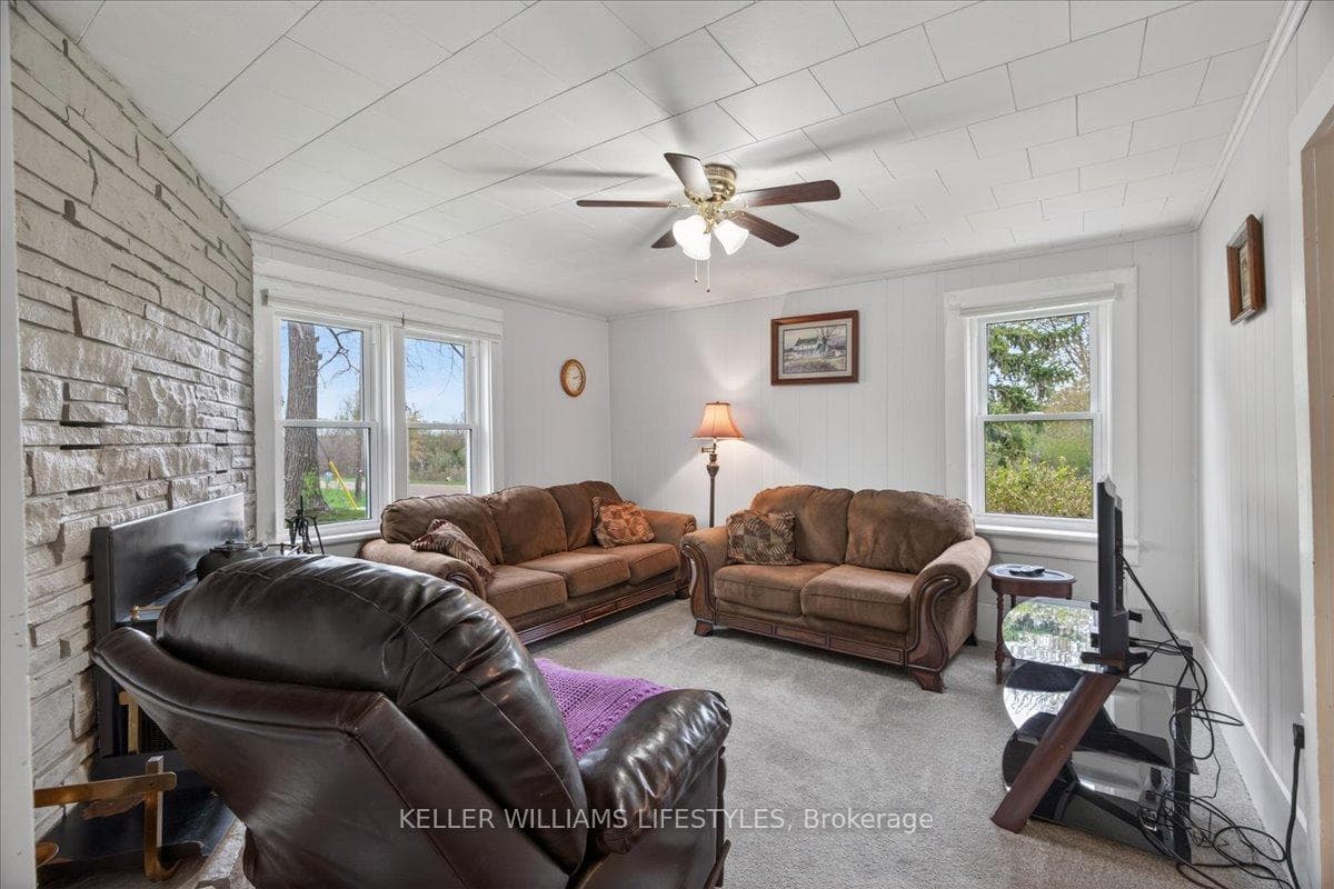 7475 Ridge Road photo 6