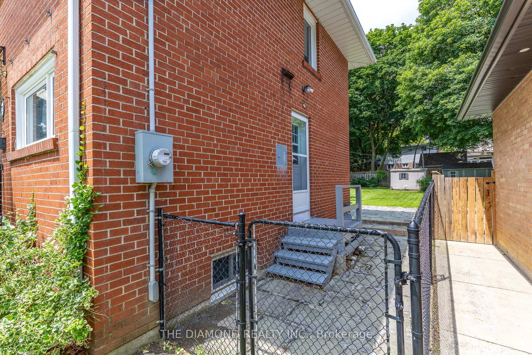 75 Glen Agar Drive photo 35