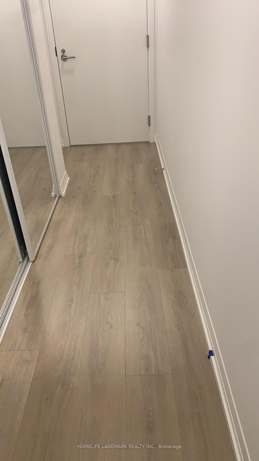 8 Widmer Street Unit 1105 photo 10