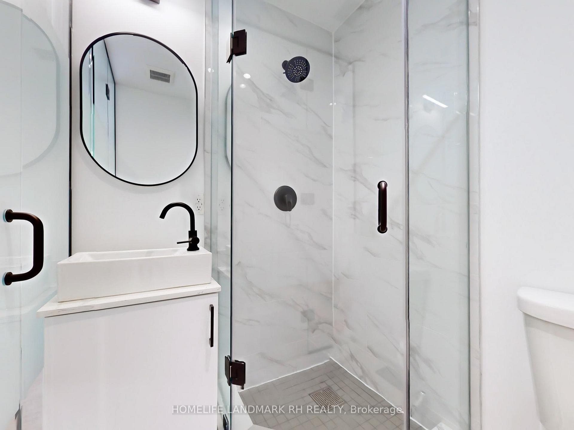 105 Patterson Street photo 24