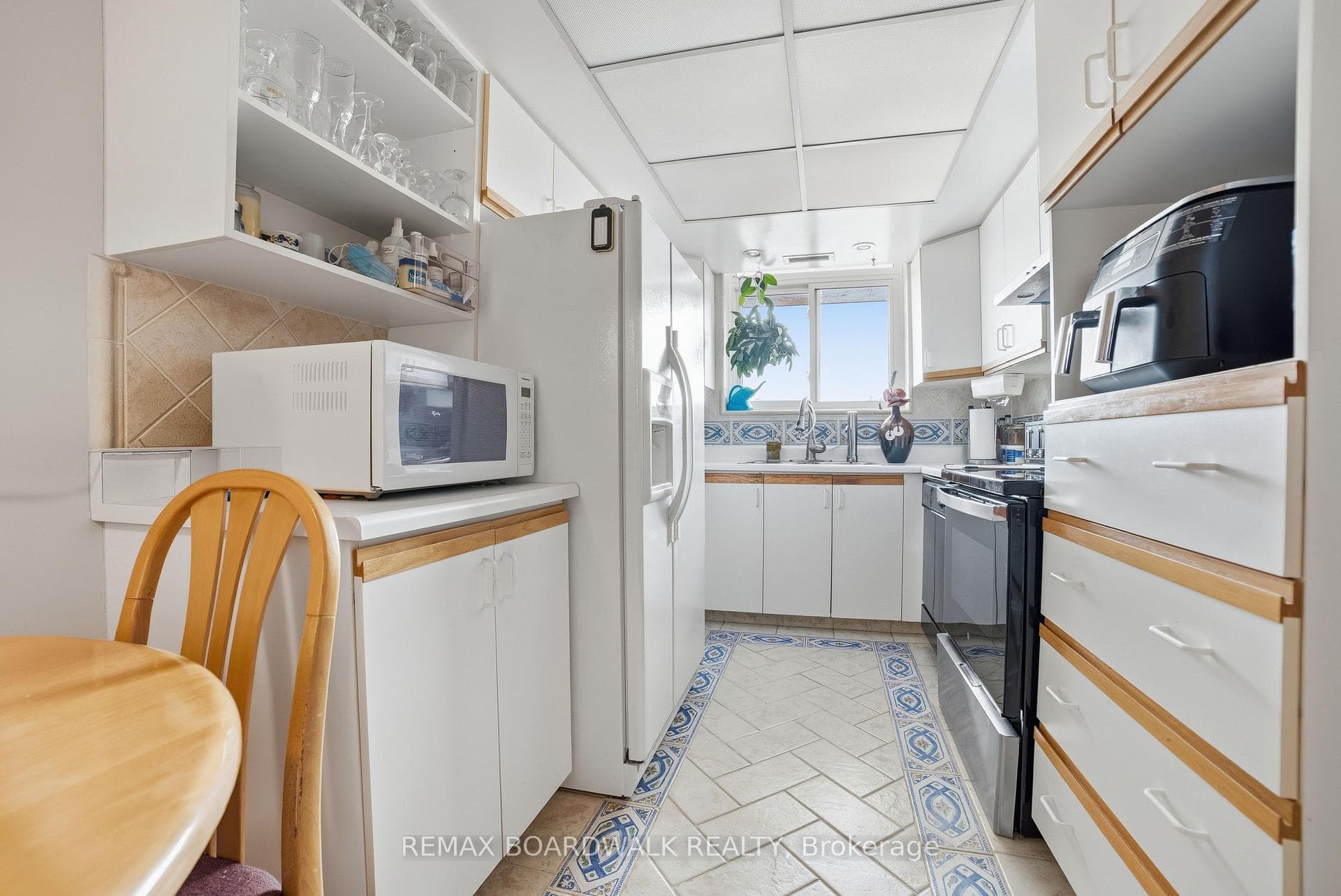 1705 Playfair Drive Unit 1408 photo 25