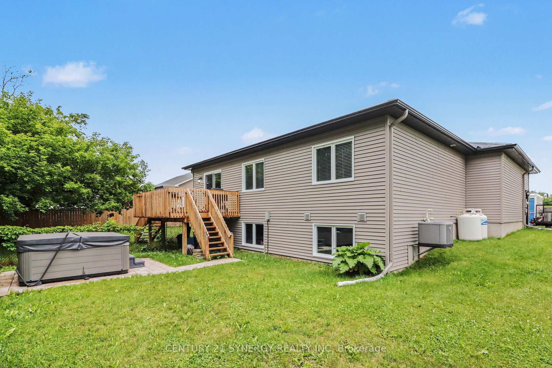 27 Calco Crescent photo 33