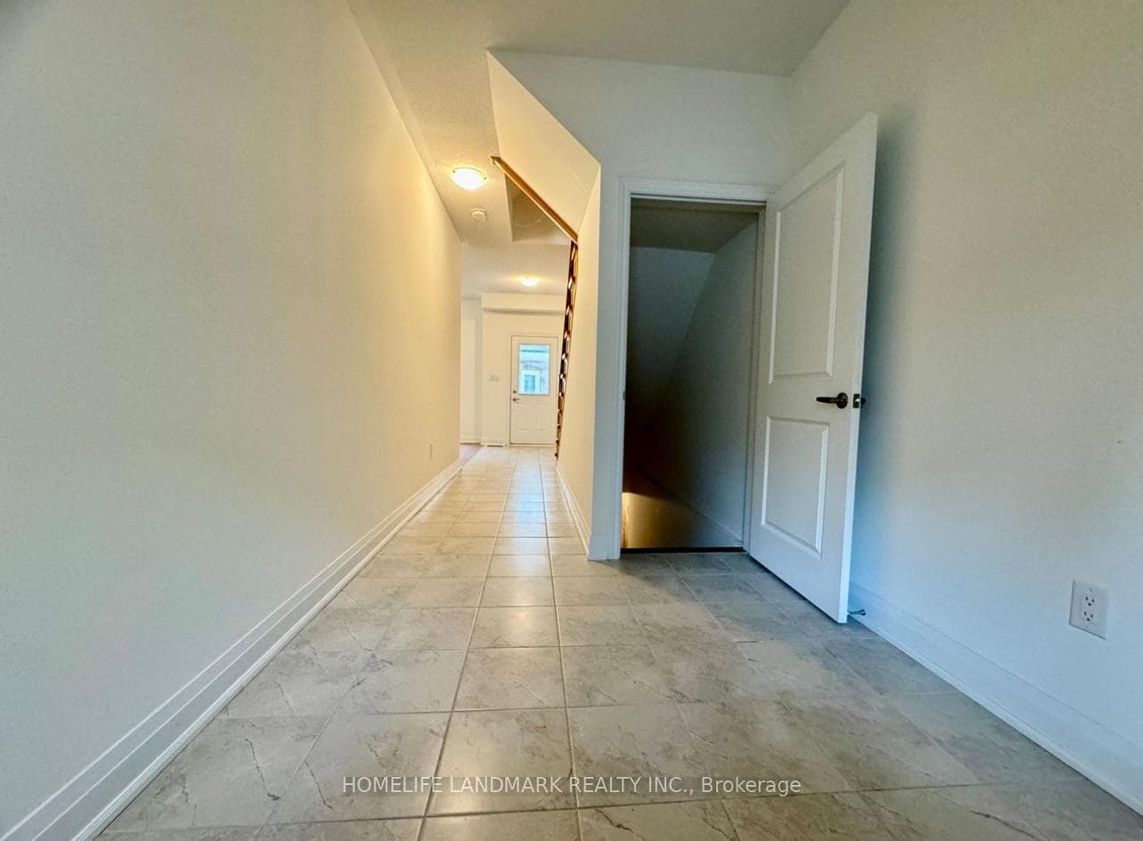 79 Massachusetts Lane photo 22
