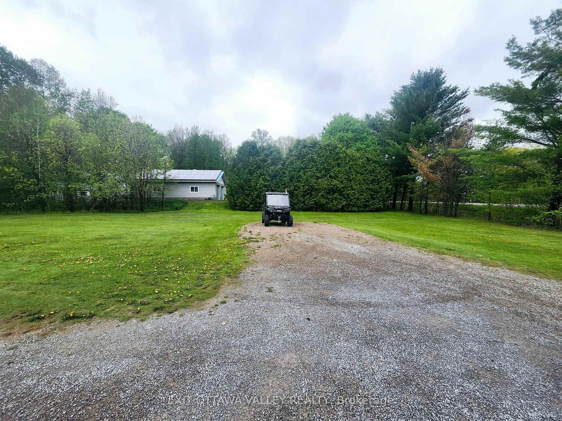 2943 B Line Road photo 35