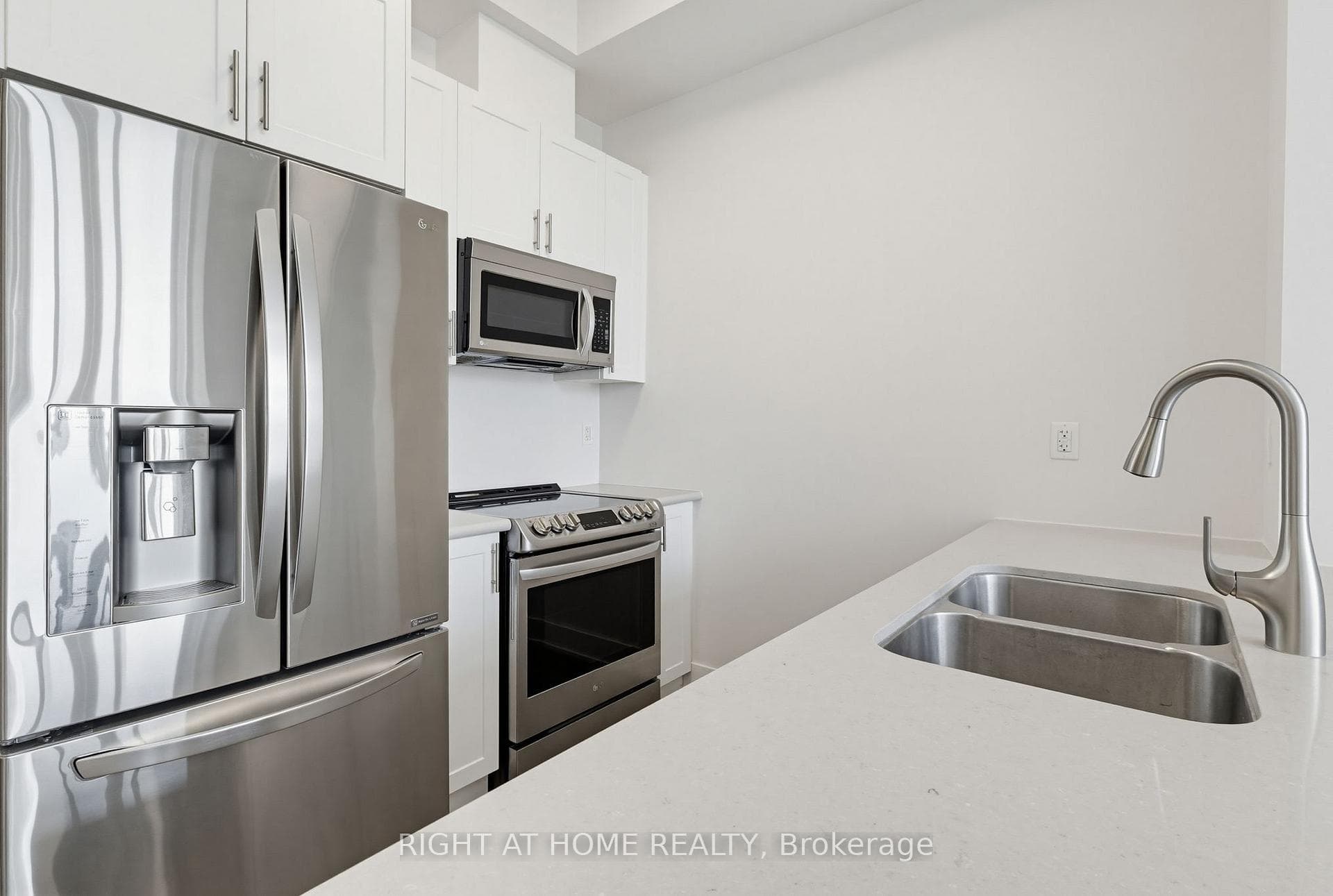 101 Shoreview Place Unit 623 photo 5