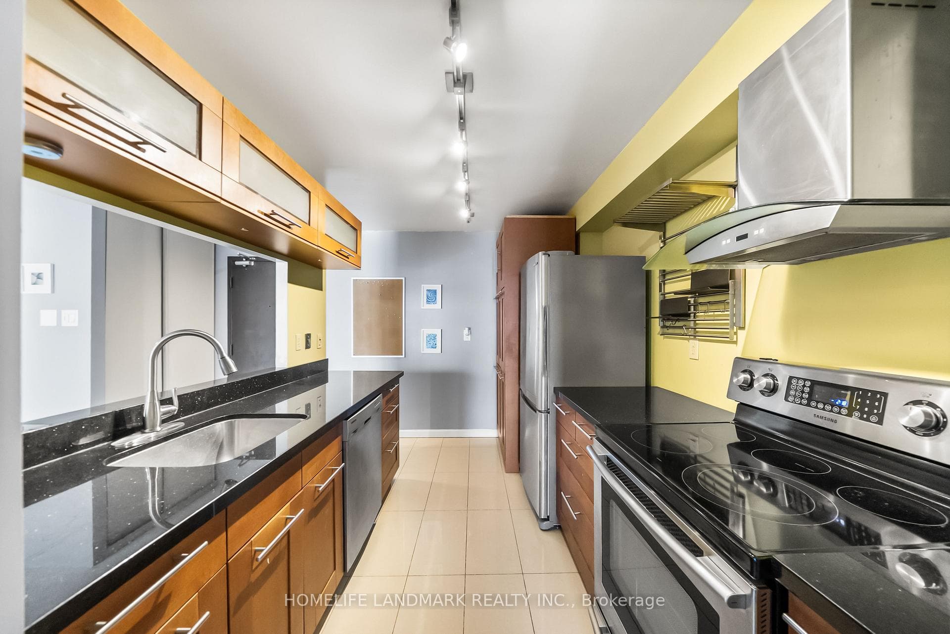 4185 Shipp Drive Unit 1711 photo 6