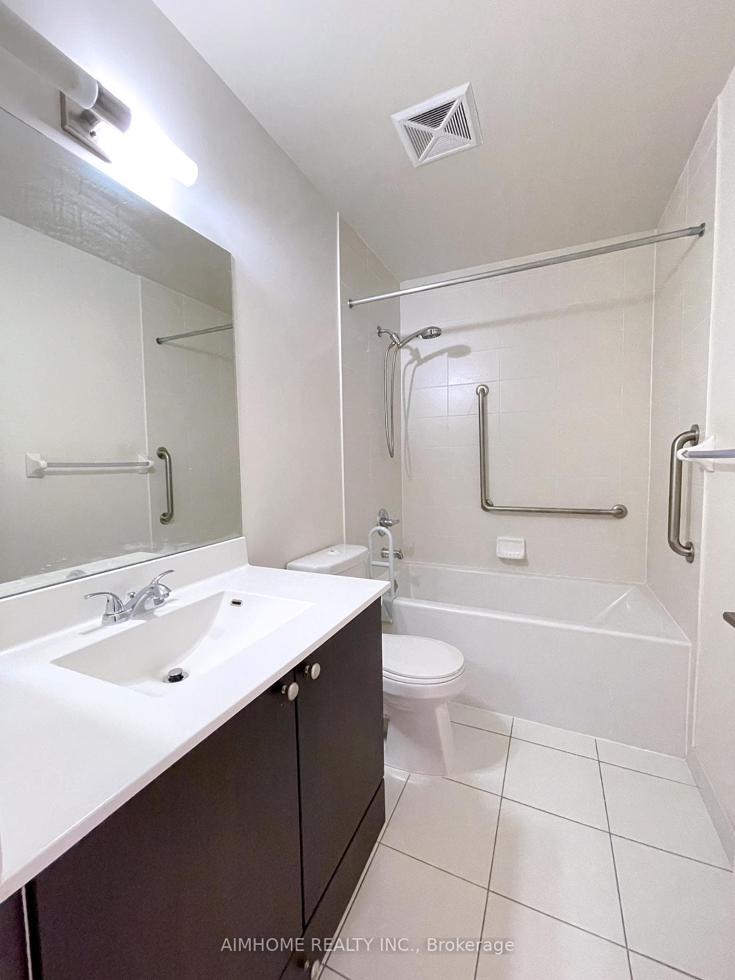 181 Village Green Square Unit 2217 photo 12