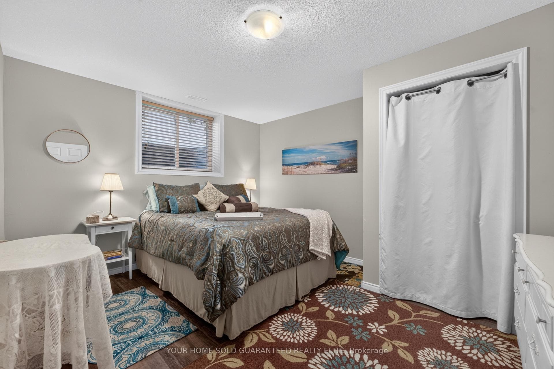 213 Margaret Street photo 28