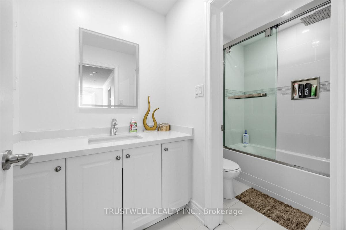 3 Waldron Court photo 25